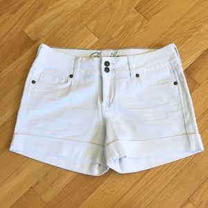 NWOT Delia’s Junior’s Shorts